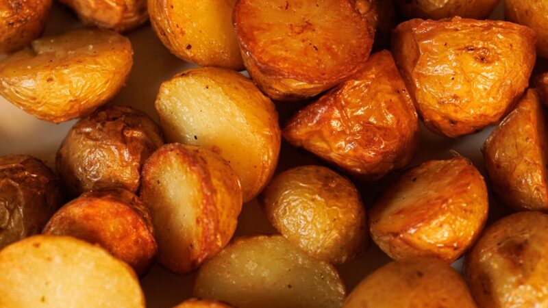 Air Fryer Roast Potatoes: Crispy Outside, Fluffy Inside