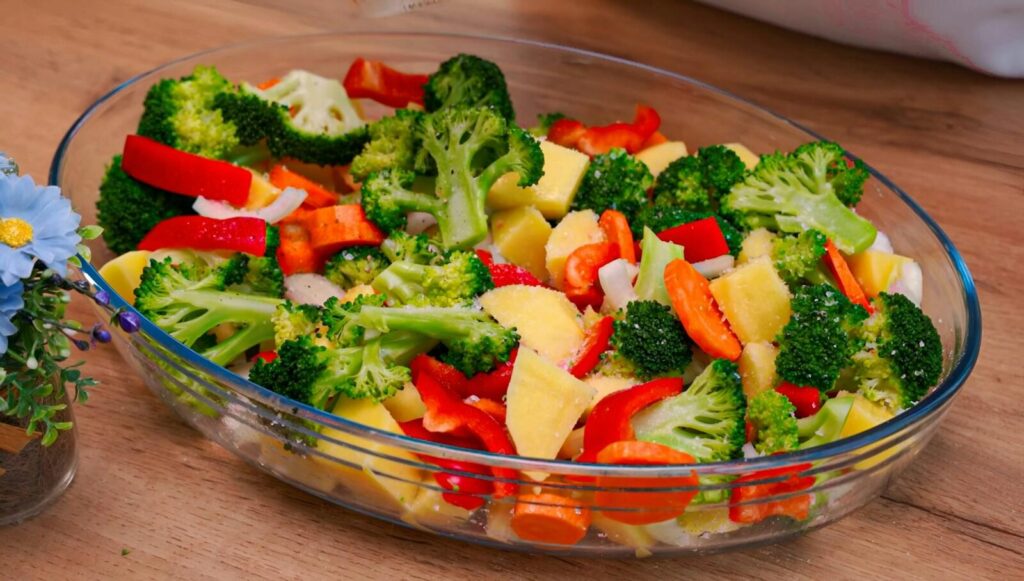 Can You Put Glass in an Air Fryer? Pyrex, Ceramic, Silicone & More